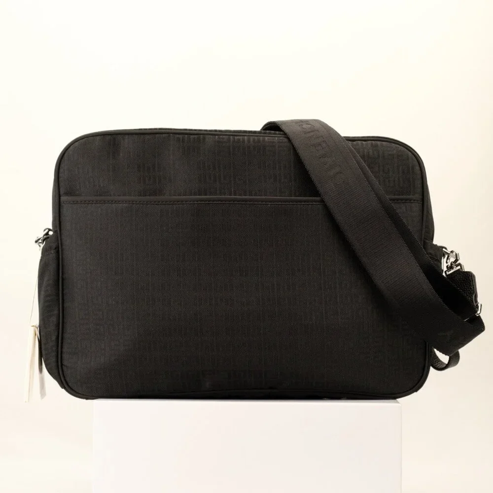 Givenchy 4G Logo Print Travel Baby Diaper Bag w/ Changing Pad, Black